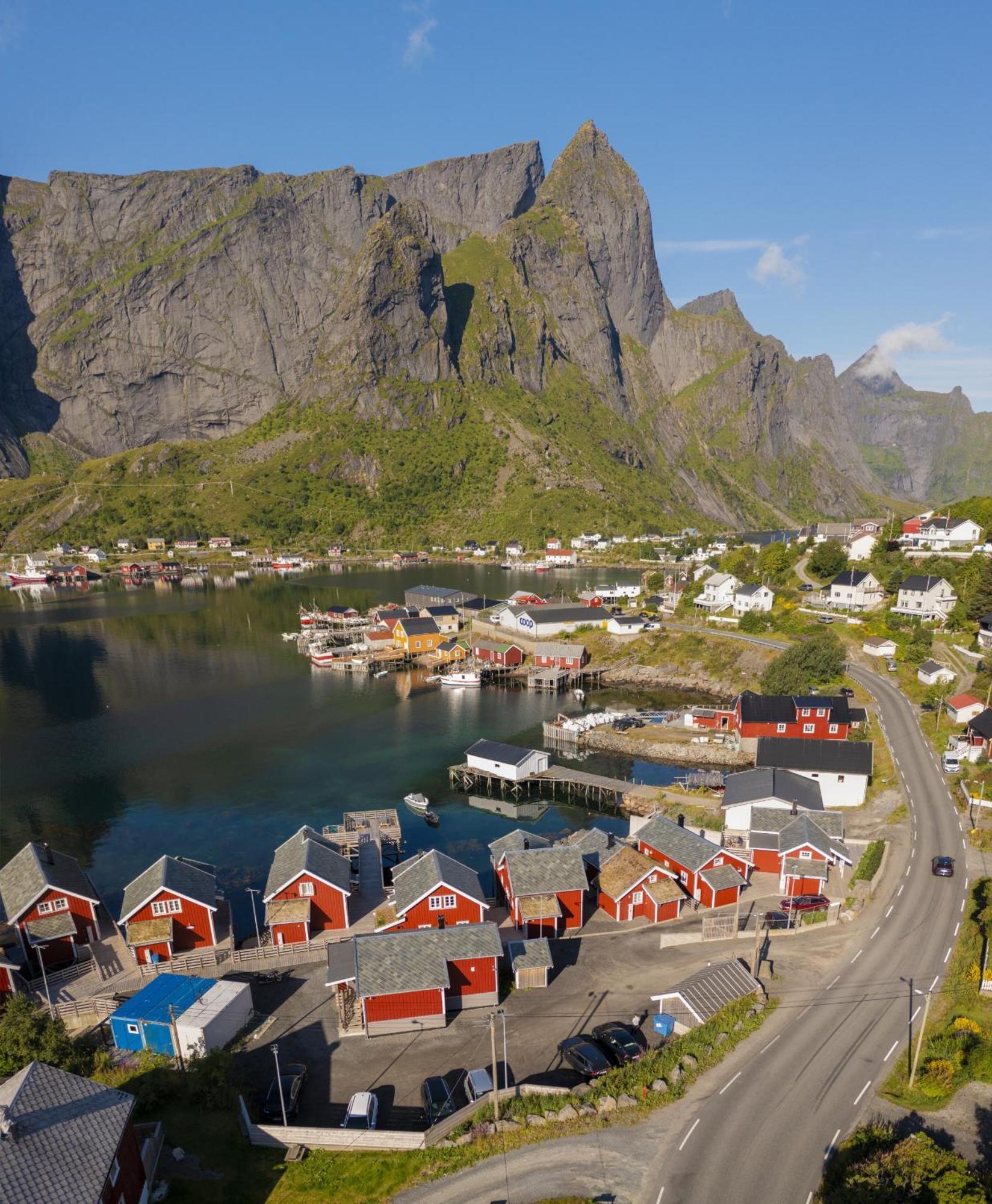 Reine Rorbu, Amaliebua Vila Exterior foto